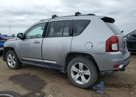 2017 Jeep Compass Sport z USA, uszkodzony, nr VIN 1C4NJDBB7HD143573